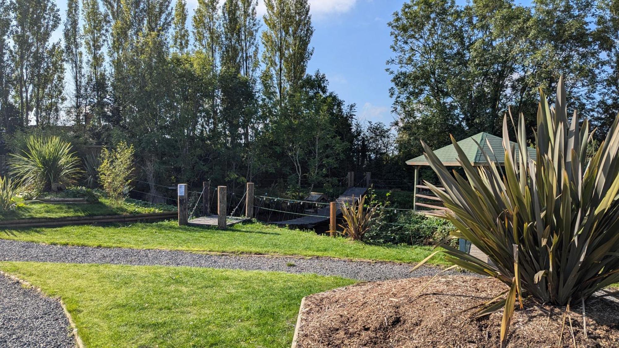 Villa Sunset Retreats The Double Hobbit Worcester Exterior foto